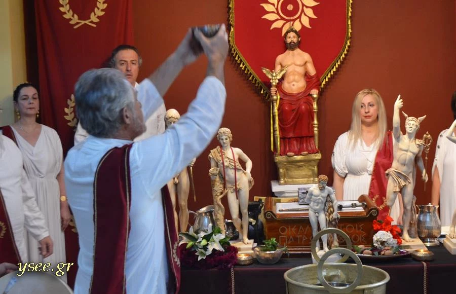 Δωδεκαθεϊστές καταγγέλουν Χριστιανούς για προπηλακισμό σε τελετή στην Ελευσίνα